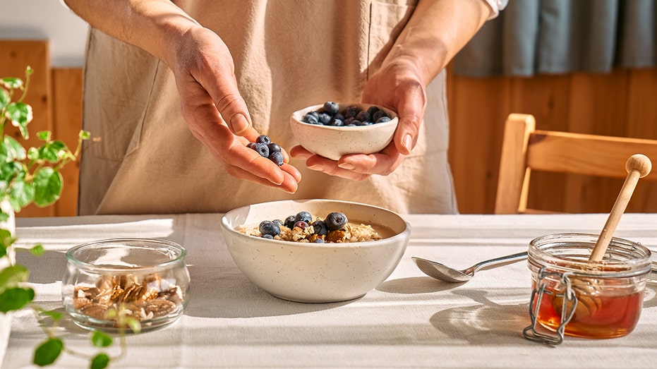 Natural compound in blueberries and grapes may unlock fat-burning process in muscle cells Natural compound in blueberries and grapes may unlock fat-burning process in muscle cells