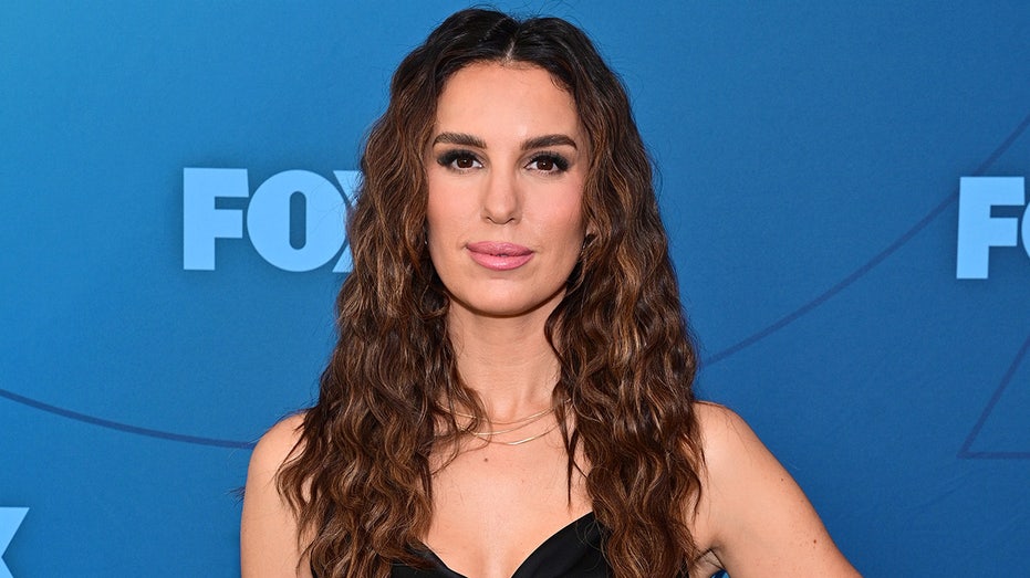 Former Disney star Christy Carlson Romano thought she was ‘going to die’ after freak shooting accident Former Disney star Christy Carlson Romano thought she was 'going to die' after freak shooting accident