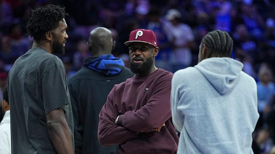 LeBron James shuts down Joel Embiid rift rumor, but Sixers leadership tension is real LeBron James shuts down Joel Embiid rift rumor, but Sixers leadership tension is real
